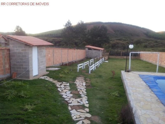 Imagem Imóvel com 2 Quartos à Venda, 120 m² em Centro - Andradas Imagem Imóvel com 2 Quartos à Venda, 120 m² em Centro - Andradas
