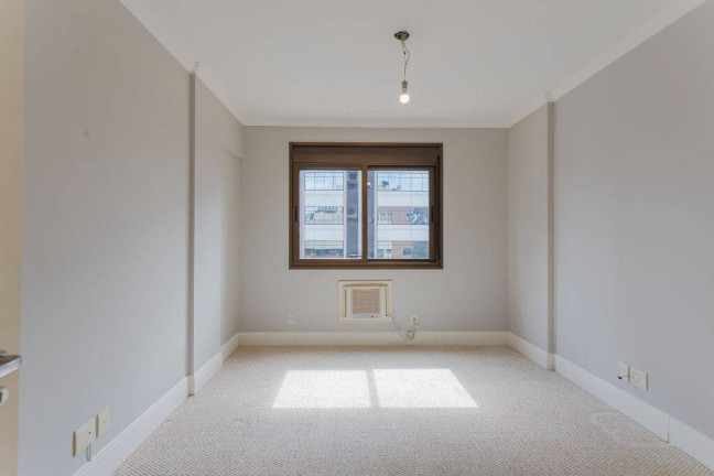 Imagem Apartamento com 3 Quartos à Venda, 278 m² em Boa Vista - Porto Alegre
