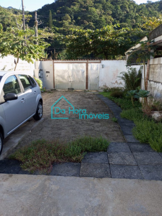 Imagem Casa com 2 Quartos à Venda, 75 m² em Centro - Mongaguá