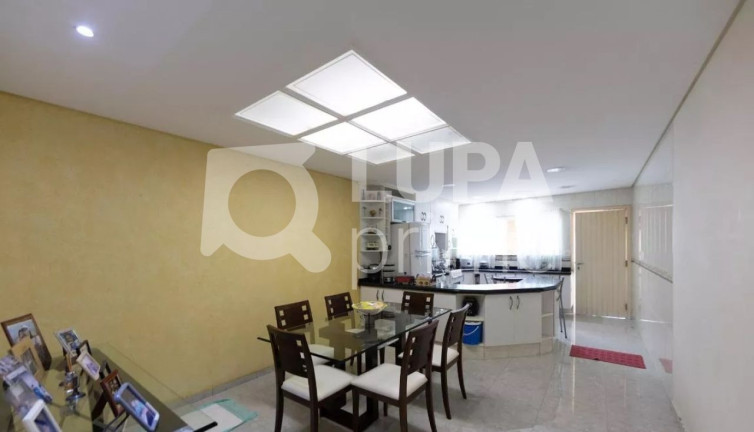 Imagem Casa com 3 Quartos à Venda, 203 m² em Tatuapé - São Paulo Imagem Casa com 3 Quartos à Venda, 203 m² em Tatuapé - São Paulo
