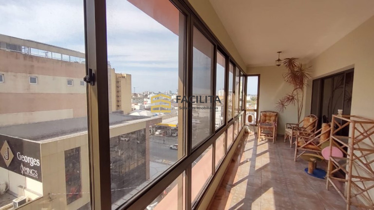 Imagem Apartamento com 2 Quartos à Venda, 246 m² em Centro - Pelotas