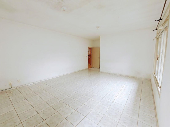 Imagem Casa com 3 Quartos à Venda, 141 m² em Costa E Silva - Joinville