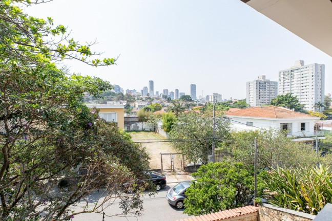 Imagem Casa com 3 Quartos à Venda, 186 m² em Vila Madalena - São Paulo Imagem Casa com 3 Quartos à Venda, 186 m² em Vila Madalena - São Paulo