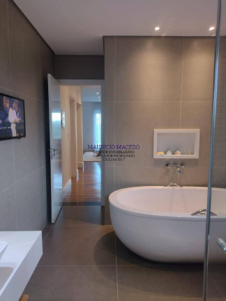 Imagem Casa com 3 Quartos à Venda, 698 m² em Alphaville - Santana De Parnaíba Imagem Casa com 3 Quartos à Venda, 698 m² em Alphaville - Santana De Parnaíba