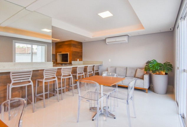 Imagem Imóvel com 3 Quartos à Venda, 80 m² em Cidade Baixa - Porto Alegre Imagem Imóvel com 3 Quartos à Venda, 80 m² em Cidade Baixa - Porto Alegre