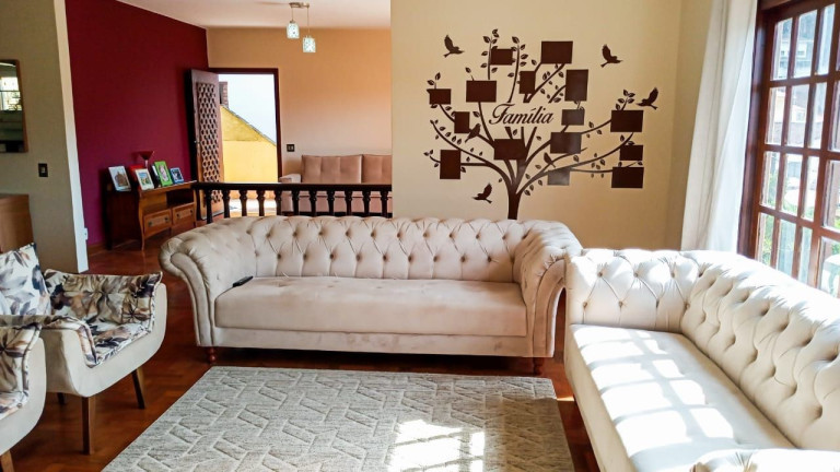 Imagem Casa com 5 Quartos à Venda, 200 m² em Panorama - Teresópolis Imagem Casa com 5 Quartos à Venda, 200 m² em Panorama - Teresópolis