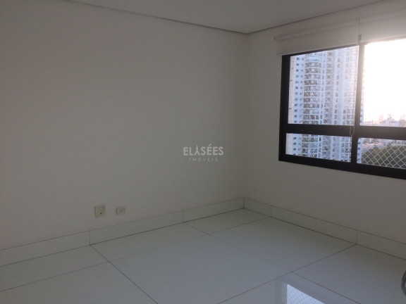 Imagem Apartamento com 4 Quartos à Venda, 370 m² em Santo Amaro - São Paulo