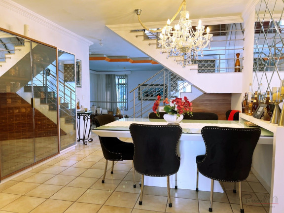 Imagem Casa com 3 Quartos à Venda, 360 m² em Itaguaçu - Florianópolis Imagem Casa com 3 Quartos à Venda, 360 m² em Itaguaçu - Florianópolis