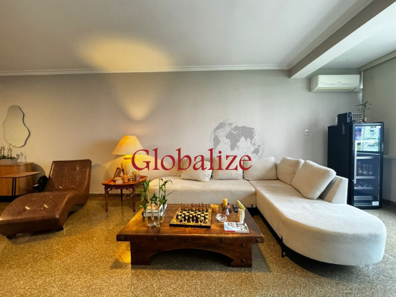 Imóvel com 3 Quartos à Venda, 237 m² em Gonzaga - Santos