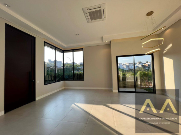 Imagem Casa com 4 Quartos à Venda, 428 m² em Alphaville - Santana De Parnaíba Imagem Casa com 4 Quartos à Venda, 428 m² em Alphaville - Santana De Parnaíba