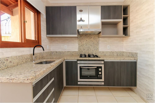 Imagem Casa com 2 Quartos à Venda,  em Guarujá - Porto Alegre