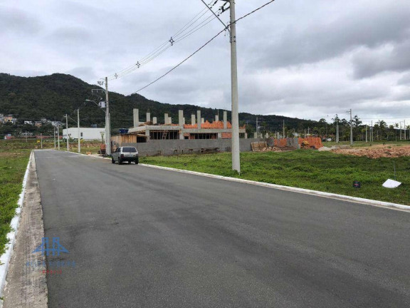 Terreno à Venda, 459 m² em Vargem Grande - Florianópolis