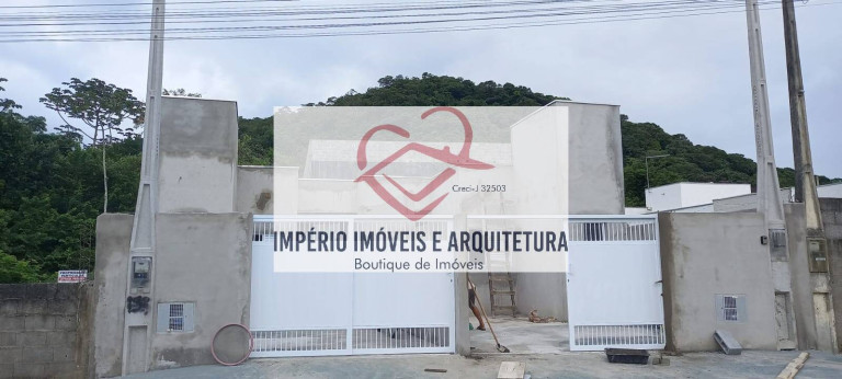 Imagem Casa com 2 Quartos à Venda, 135 m² em Caraguatatuba Imagem Casa com 2 Quartos à Venda, 135 m² em Caraguatatuba