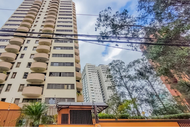 Imagem Imóvel com 3 Quartos à Venda, 130 m² em Vila Suzana - São Paulo Imagem Imóvel com 3 Quartos à Venda, 130 m² em Vila Suzana - São Paulo