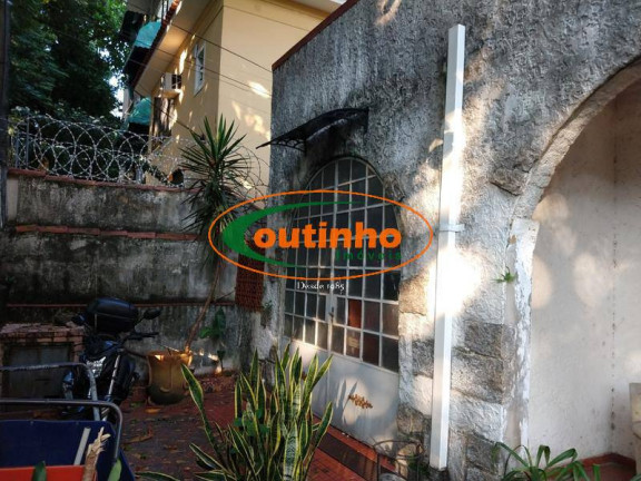 Imagem Casa com 6 Quartos à Venda, 400 m² em Tijuca - Rio De Janeiro Imagem Casa com 6 Quartos à Venda, 400 m² em Tijuca - Rio De Janeiro