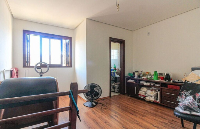 Imagem Casa com 3 Quartos à Venda, 200 m² em Hípica - Porto Alegre