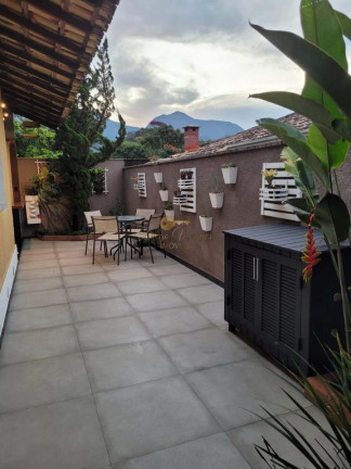 Imagem Casa com 2 Quartos à Venda, 75 m² em Araras - Teresópolis Imagem Casa com 2 Quartos à Venda, 75 m² em Araras - Teresópolis