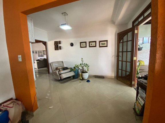 Imagem Casa com 4 Quartos à Venda,  em Carajás - Contagem