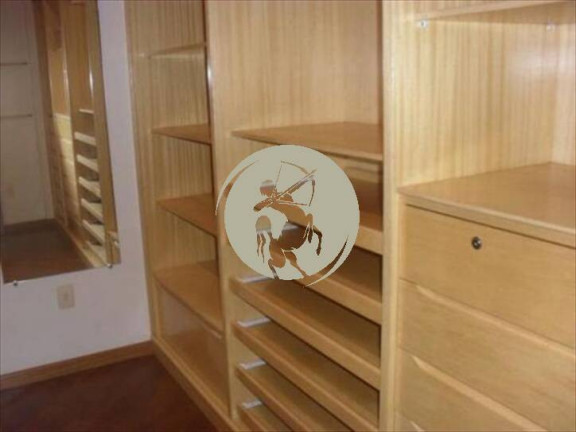 Imagem Cobertura com 4 Quartos à Venda, 460 m² em Gonzaga - Santos