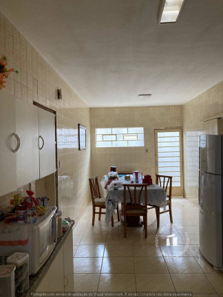 Imagem Casa com 2 Quartos à Venda, 175 m² em Vila Dos Lavradores - Botucatu