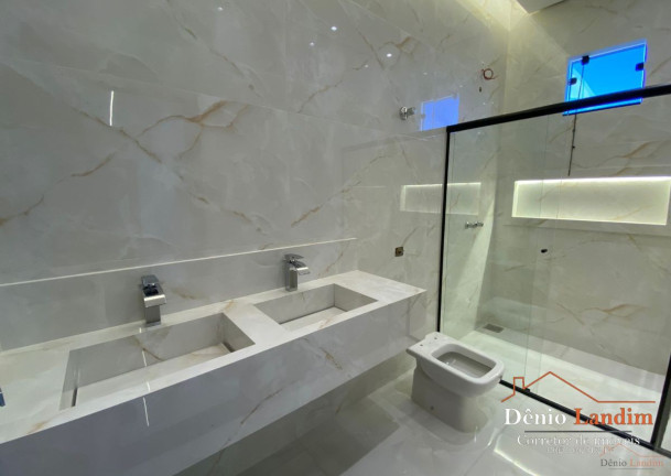 Imagem Casa com 3 Quartos à Venda, 190 m² em Ibituruna - Montes Claros
