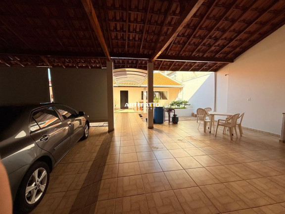 Casa com 3 Quartos à Venda, 265 m² em Residencial Amazonas - Franca