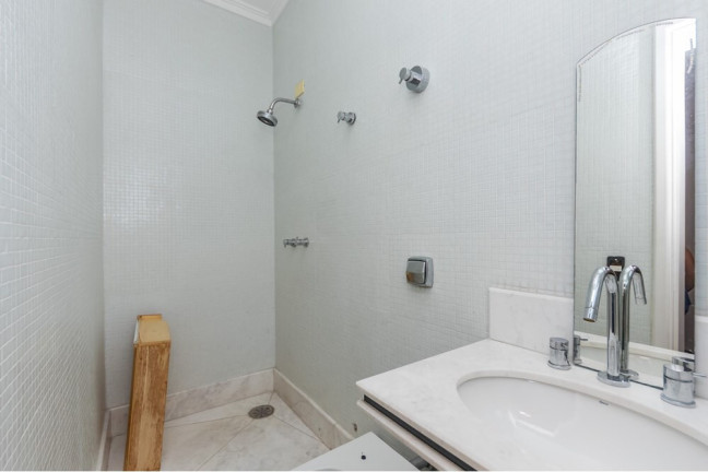 Imagem Casa com 6 Quartos à Venda, 360 m² em Santana - São Paulo Imagem Casa com 6 Quartos à Venda, 360 m² em Santana - São Paulo