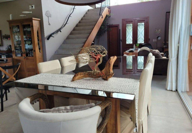 Imagem Casa com 3 Quartos à Venda, 425 m² em Saco Grande - Florianópolis Imagem Casa com 3 Quartos à Venda, 425 m² em Saco Grande - Florianópolis