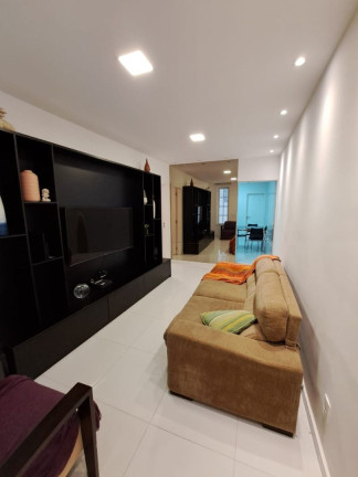 Casa com 2 Quartos à Venda, 65 m² em Ingá - Niterói