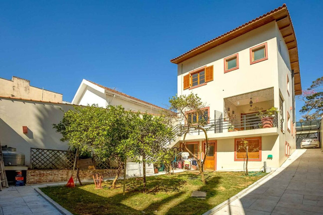 Imagem Casa com 3 Quartos à Venda, 372 m² em Indianópolis - São Paulo Imagem Casa com 3 Quartos à Venda, 372 m² em Indianópolis - São Paulo