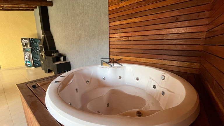 Imagem Sobrado com 2 Quartos à Venda, 208 m² em Itaguá - Ubatuba Imagem Sobrado com 2 Quartos à Venda, 208 m² em Itaguá - Ubatuba