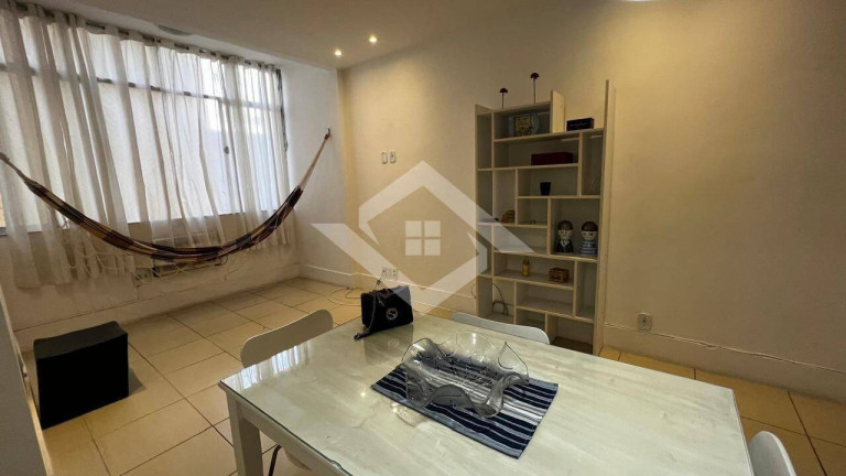 Imagem Apartamento com 2 Quartos à Venda, 80 m² em Copacabana - Rio De Janeiro