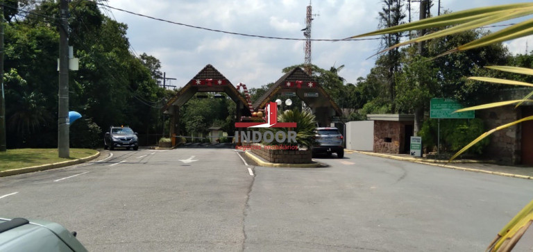 Casa com 3 Quartos à Venda, 198 m² em Caraguatá - Mairiporã