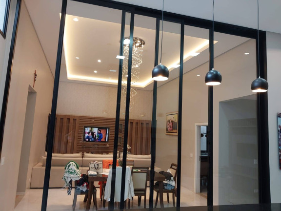 Imagem Casa com 3 Quartos à Venda, 312 m² em Jardim Vale Das Perobas - Arapongas Imagem Casa com 3 Quartos à Venda, 312 m² em Jardim Vale Das Perobas - Arapongas