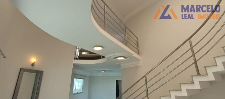 Imagem Casa com 4 Quartos à Venda, 375 m² em Candeias - Vitória Da Conquista
