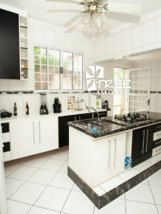 Imagem Casa com 3 Quartos à Venda, 227 m² em Jardim Cumbica - Guarulhos Imagem Casa com 3 Quartos à Venda, 227 m² em Jardim Cumbica - Guarulhos