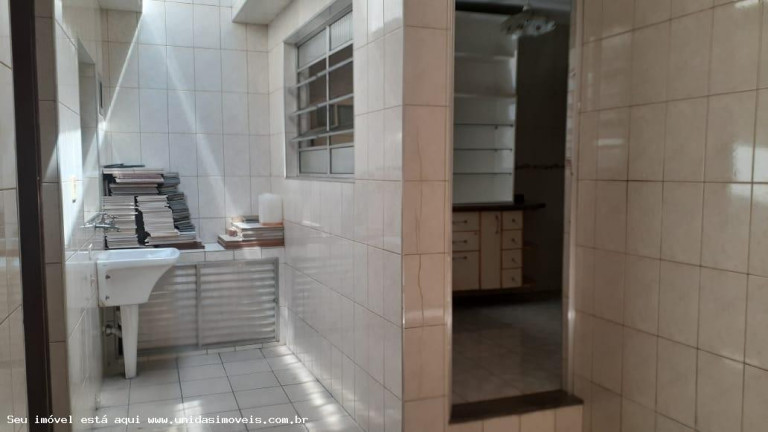Imagem Casa com 3 Quartos à Venda, 130 m² em Vila Sofia - São Paulo