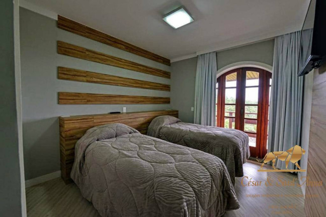 Imagem Apartamento com 3 Quartos à Venda, 100 m² em Vila Poran - Campos Do Jordão Imagem Apartamento com 3 Quartos à Venda, 100 m² em Vila Poran - Campos Do Jordão