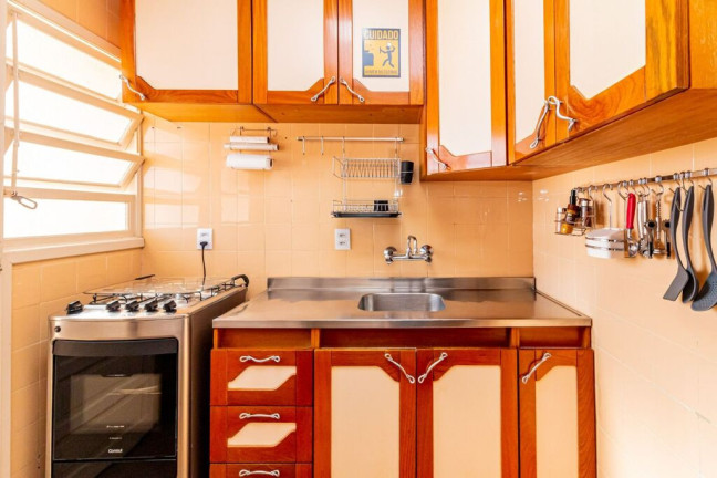 Imagem Apartamento com 3 Quartos à Venda, 74 m² em Cristal - Porto Alegre