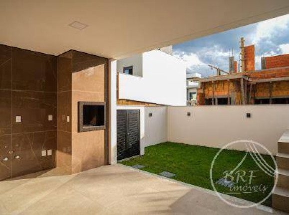 Imagem Casa com 33 Quartos à Venda, 165 m² em Beira Rio - Biguaçu Imagem Casa com 33 Quartos à Venda, 165 m² em Beira Rio - Biguaçu