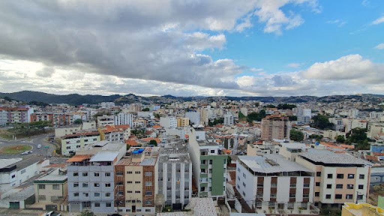 Imagem Cobertura com 4 Quartos à Venda, 201 m² em Santa Helena - Juiz De Fora