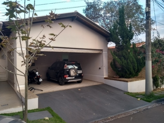 Casa com 3 Quartos à Venda, 180 m² em Bauru