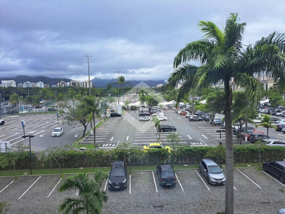 Galpão à Venda, 45 m² em Barra Da Tijuca - Rio De Janeiro