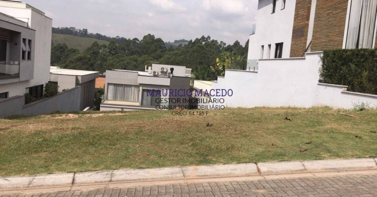 Terreno à Venda, 420 m² em Tambore - Santana De Parnaíba