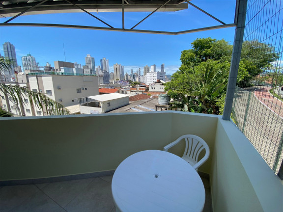 Imagem Imóvel com 34 Quartos à Venda, 2.000 m² em Nações - Balneário Camboriú