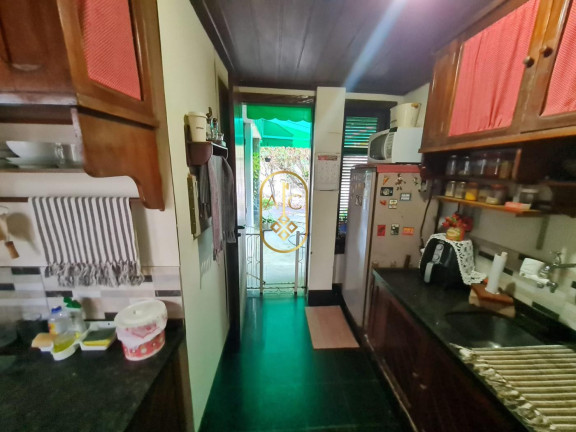Imagem Casa com 4 Quartos à Venda, 250 m² em Pituaçu - Salvador