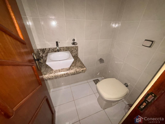 Imagem Sobrado com 3 Quartos para Alugar, 120 m² em Centro - Patos De Minas Imagem Sobrado com 3 Quartos para Alugar, 120 m² em Centro - Patos De Minas