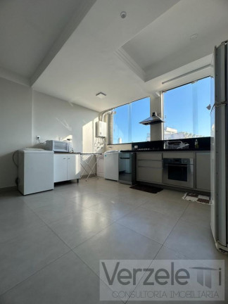 Imagem Apartamento com 4 Quartos para Temporada, 170 m² em Centro - Balneário Camboriú Imagem Apartamento com 4 Quartos para Temporada, 170 m² em Centro - Balneário Camboriú