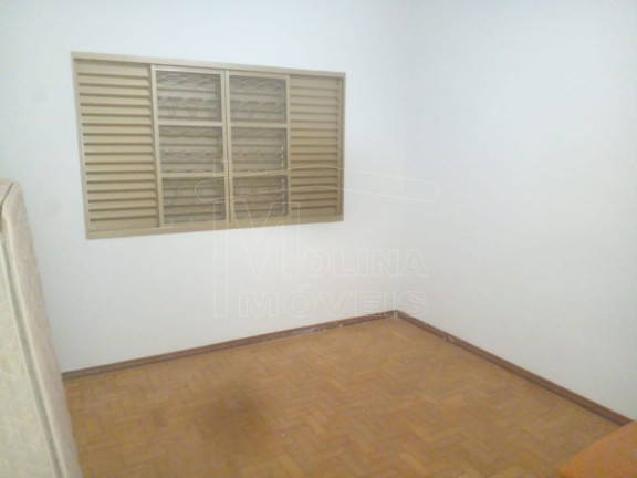 Imagem Casa com 3 Quartos para Alugar, em Centro - Araraquara Imagem Casa com 3 Quartos para Alugar, em Centro - Araraquara