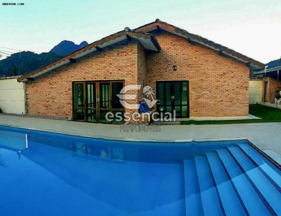 Imagem Casa com 5 Quartos à Venda, 300 m² em Horto Florestal - Ubatuba Imagem Casa com 5 Quartos à Venda, 300 m² em Horto Florestal - Ubatuba